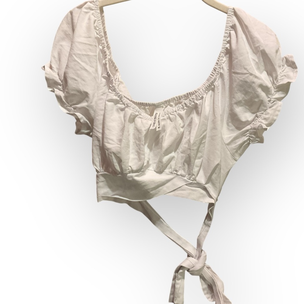 LIVE 4 TRUTH White Crop Top